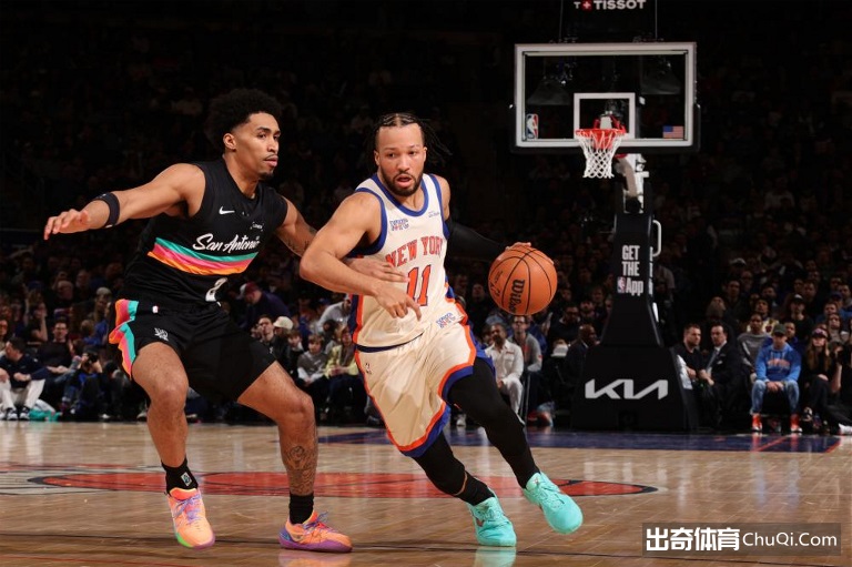 詹姆斯,秒惊爆,揭秘防守疏,世界杯半决赛,2026年赛程,赛事分析,热门球队,比赛预测